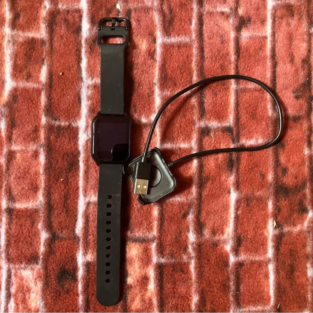 Kendall & Kylie Black Smartwatch with Charger